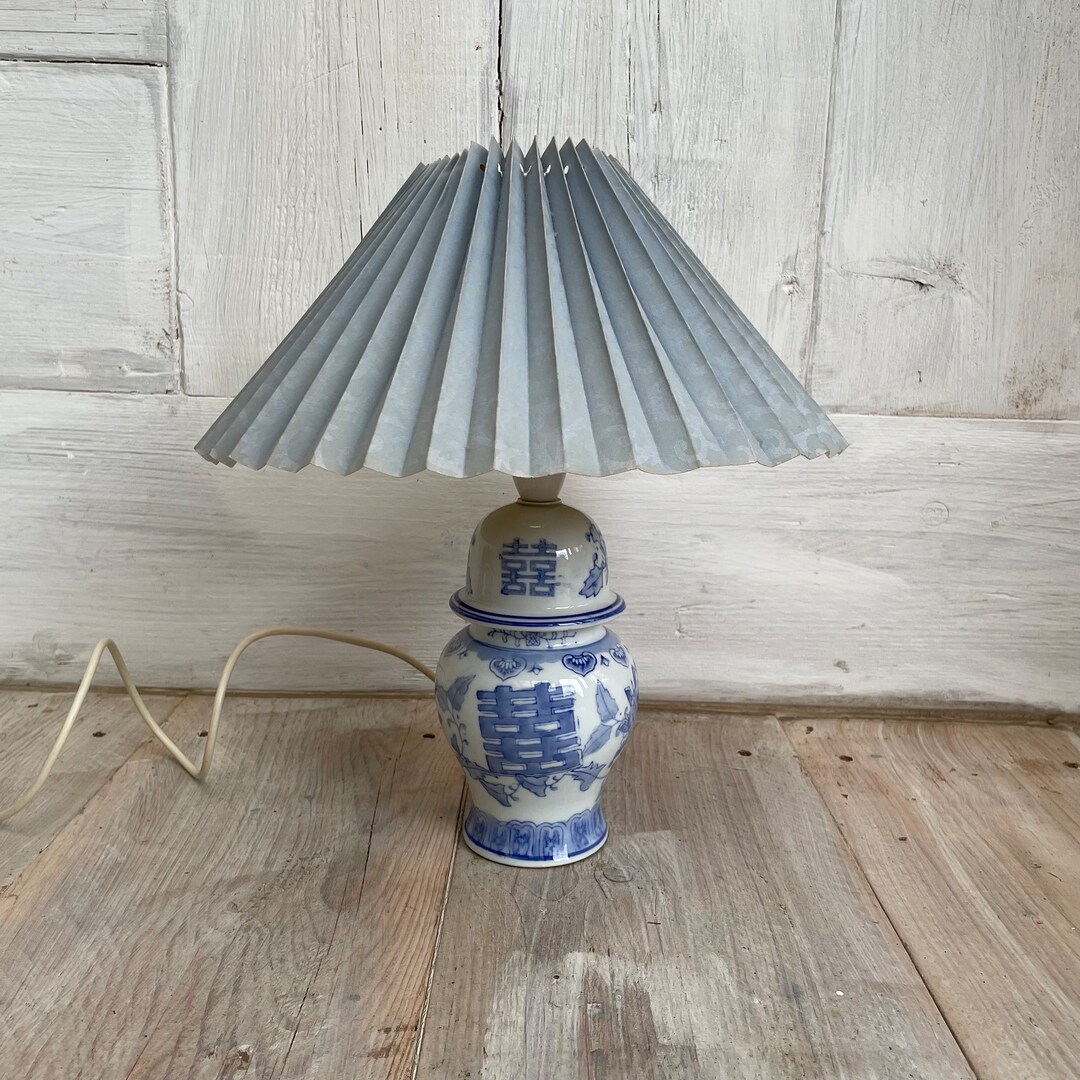 Antique Vintage Oriental Ceramic Table Lamp White Side Light Etsy UK