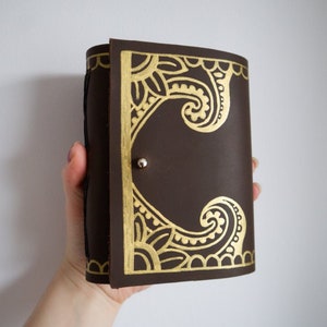 Journal personnalisable en cuir vintage pour artistes et écrivains - Papier artisanal recyclé 100% coton - Modèle Couleur 2