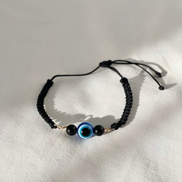 Evil eye tourmaline bracelet | Crystal bracelet | Evil eye jewelry | Black Macrame evil eye bracelet | Handmade | Protection