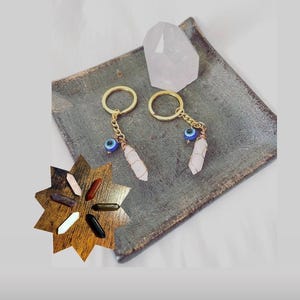 Quartz and evil eye charm keychain | Minimalist Quartz keyring | Crystal Bag charm | Gold or silver