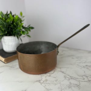 Beautiful Vintage Copper Pot with Brass Handle - Made in France - Farmhouse, Rustic Kitchen Decor