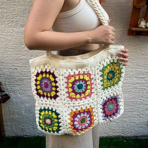 Cream Crochet Bag, Granny Square Bag, Afghan Bag, Hobo Bag, Colorful Shoulder Bag, Women&#39;s Tote Bag, Hippie Purse , Boho Knit Bag