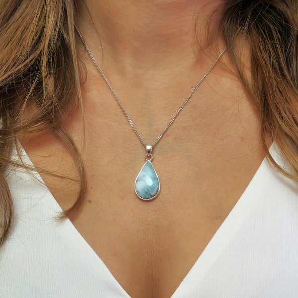 Collar Larimar genuino, colgante de piedra azul océano, plata de ley 925, regalo para ella, forma de lágrima, joyería de piedras preciosas naturales.