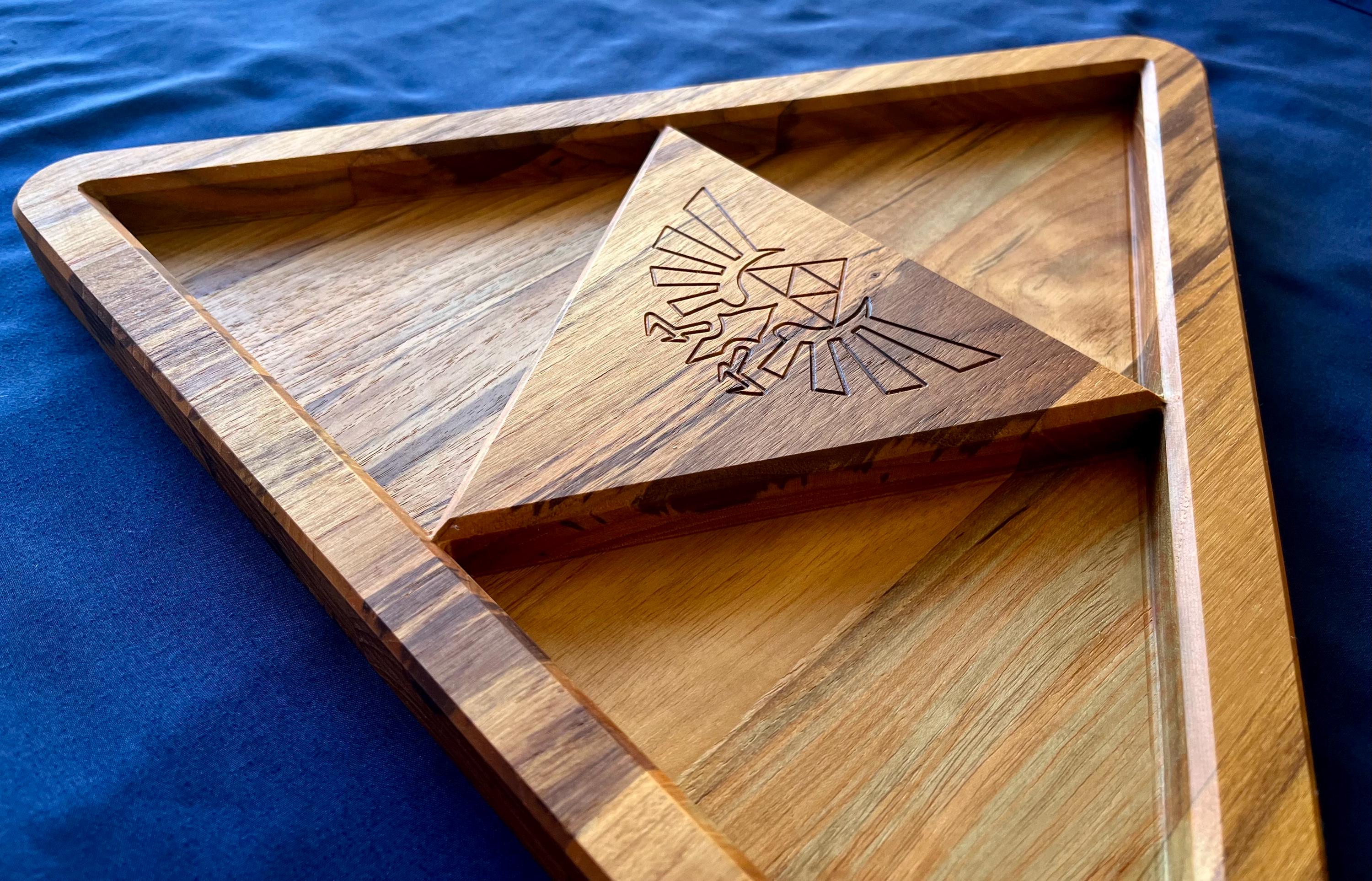 Zelda Triforce Tray (15", Food Safe)