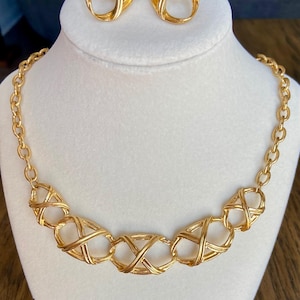 Vintage Avon Gold Tone Choker and Earrings Set: Bamboo Trellis Demi-Parure