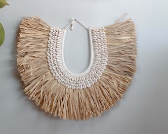 Papu Necklace Raffia wall hanging with cowrie shells, Bali decor natural raffia necklace wall hanging, Natural wreath earthy tone