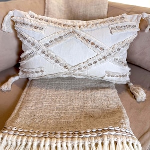 NYAMAN Boho pillow cover with fringes white, Pillow covers tasseled with cowrie shells, Bohemian cushion 18x18, Lumbar 12x20