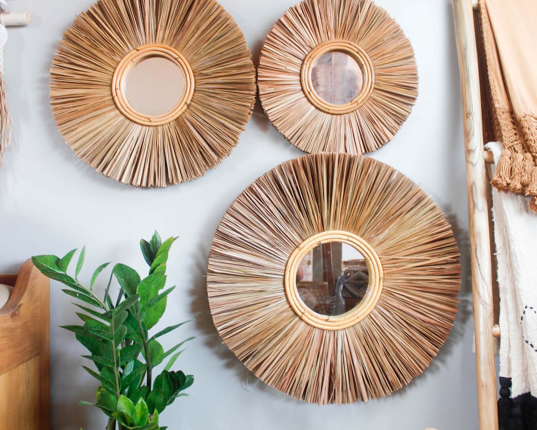 Espejo De Pared Redondo De Ratán Tejido A Mano - Estilo Bohemio Sunburst, Diámetro 28 Cm, Beige, Ideal Para Sala O Dormitorio