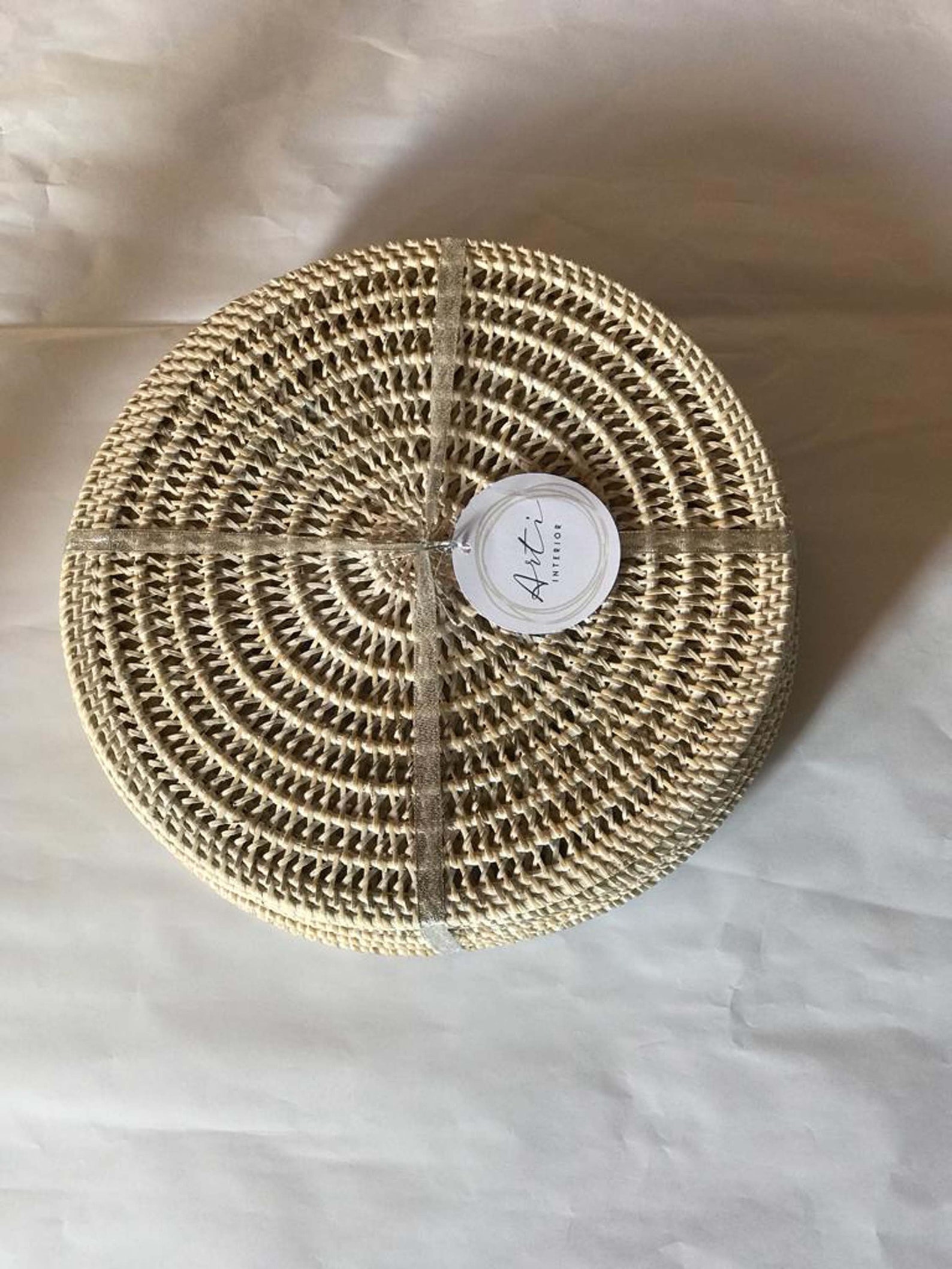 Set of Natural Rattan Placemats, Round Placemats Rattan Decor, Dining