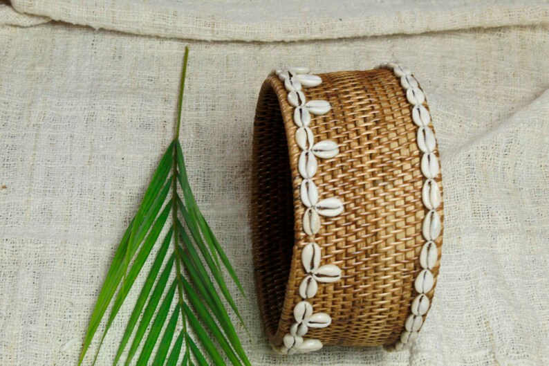 Wicker rattan basket with cowrie shells, Brown rattan basket, Bali beaded decorative box, Essential bathroom storage image 8