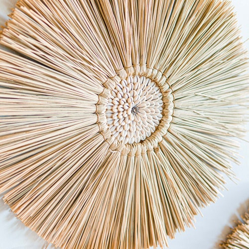 Kaimajuju Raffia Round Wall Hanging Natural Color Raffia Etsy Australia
