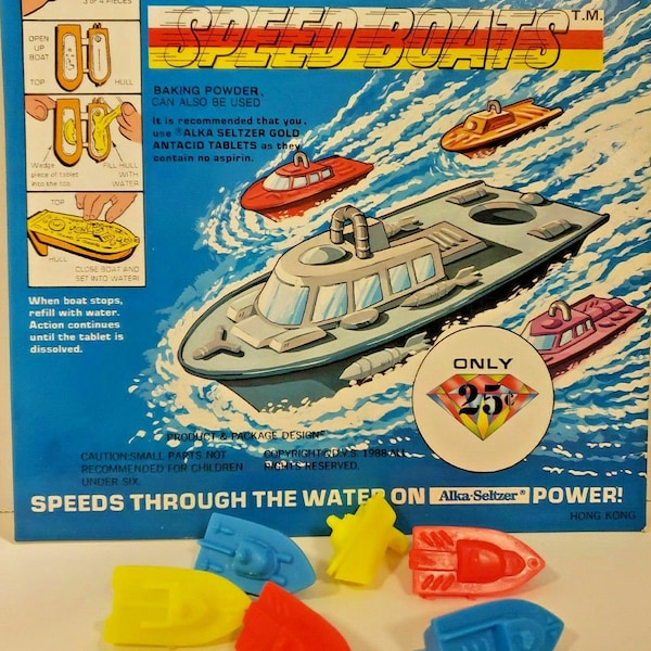 New Old Stock 1980's Vintage Miniature Alka Seltzer Speed Boat Plastic Dime Store Toy, Bubble Gum Prize, Charm