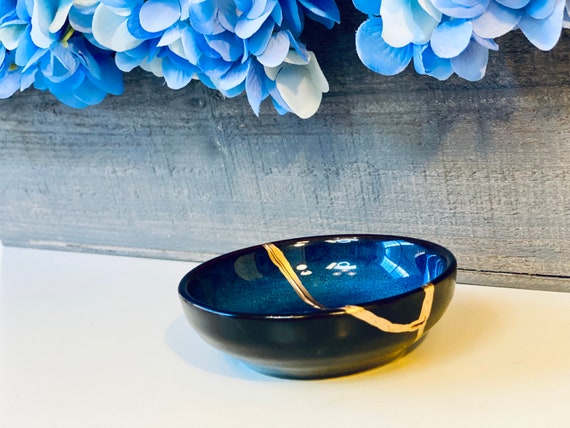 Kintsugi Bowl Kintsugi Blue Wave Bowl, Kintsugi Gold Repair Ceramic  Pottery, Minimalist Art, Home Decor, Gifts for Women, Kintsugi Art 