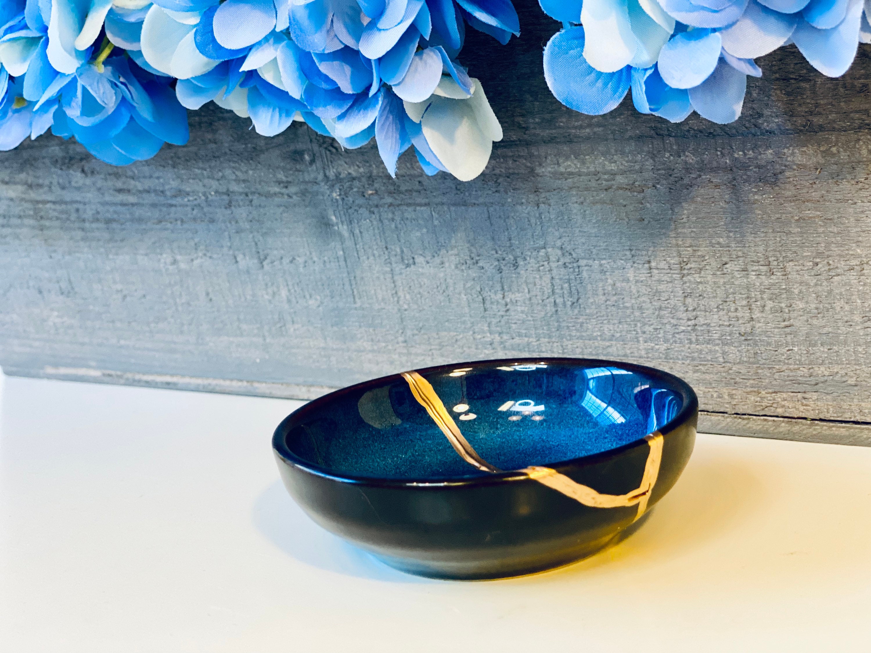 Kintsugi Bowl, Kintsugi Blue Bowl, Kintsugi Pottery, Minimalist, Home  Decor, Kintsugi Kit, Home Decor, Blue Stoneware Bowl Gold Inlaid 