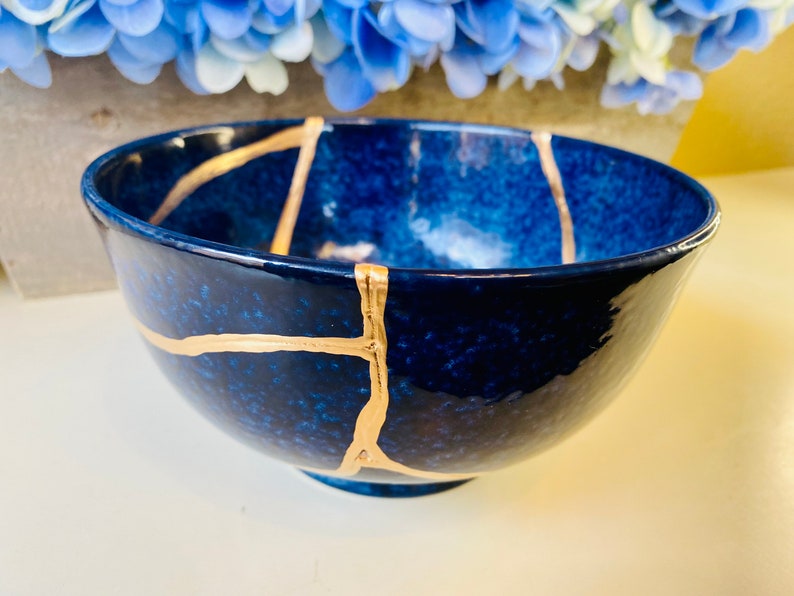 Kintsugi Bowl, Kintsugi Deep Blue Ocean Bowl, Home Decor, Kintsugi Pottery, Home Gifts, Minimalist, Kintsugi Ocean Blue Ramen Bowl Large image 9