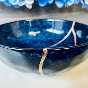 Kintsugi Bowl, Kintsugi Blue Celestial Bowl, Handmade Gift, Kintsugi Pottery, Gift for Her, Home Decor, Minimalist, Kintsugi Blue Bowl image 7