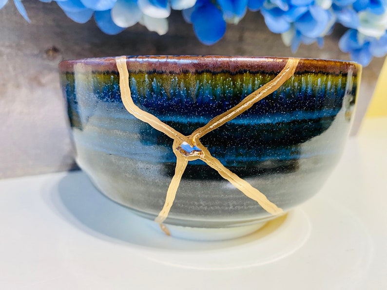 Kintsugi Bowl, Kintsugi Blue Wave Bowl, Kintsugi Gold Repair Ceramic Pottery, Minimalist Art, Home Decor, Gifts for Women, Kintsugi Art image 5