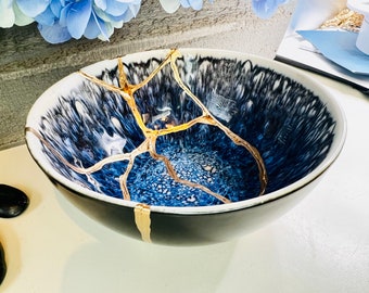 Kintsugi, Kintsugi Bowl, Lapis Blue Bowl, Kintsugi Pottery, Fall Decor, Handmade Gift, Home Decor, Minimalist, Kintsugi Dark Blue Lapis Bowl