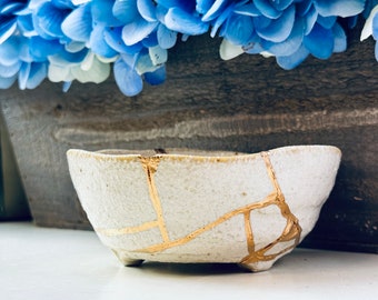 Tigela Kintsugi, Tigela de Pedra Branca, Presente para Ela, Decoração para Casa, Minimalista, Tigela Natural Kintsugi