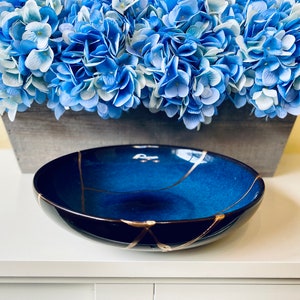 Kintsugi Bowl, Kintsugi Handmade Kintsugi Large Blue Bowl, Minimalist Style with Gold Repair, Anniversary, Ceramic Gift