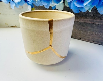 Kintsugi Pottery, Tan Caramel Cup, Kintsugi Bowl, Wabi Sabi, Japanese Pottery, Handmade Gifts For Her, Sympathy Gift, Unique Gift