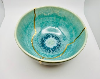 Kintsugi Bowl, Kintsugi Caspian Aqua Bowl, Handmade Gift, Kintsugi Gold Pottery, Reactive Green Bowl, Minimalist, Gifts for Her, Fall Decor