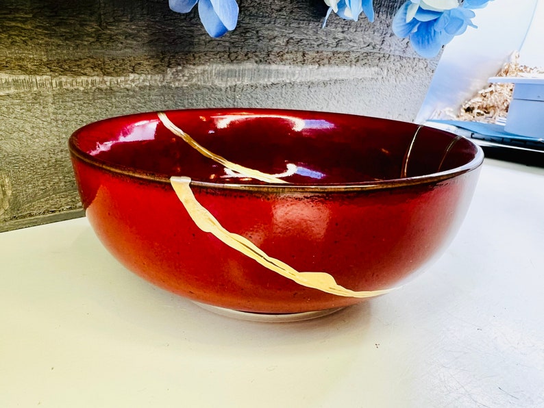 Kintsugi Red Italian Bowl, Kintsugi Pottery, Gifts for Her, Mothers Day Gifts, Home Decor, Minimalist, Kintsugi Italian Red Bowl image 2