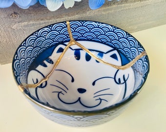Kintsugi Blue Cat Bowl, Repaired Ceramic Pottery, Minimalist Home Decor