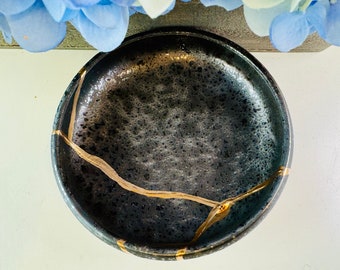 Kintsugi Bronze Anniversary Bowl, Kintsugi Art, Kintsugi Pottery, Personalized Gift, Minimalist, Gift for Her, Handmade Gifts, Home Decor