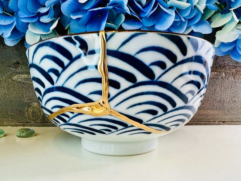 Kintsugi Bowl Kintsugi White Wave Bowl Kintsugi Pottery Etsy