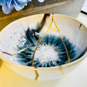 Kintsugi Bowl, Kintsugi Blue Iris Bowl, Handmade Anniversary Gift, Wedding, Decorative Ceramic Gold Repair, Personalized Gift, Kintsugi Kit