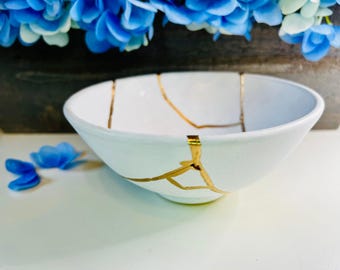 Kintsugi Bowl, Ice White Stoneware, Decortive Ceramics, Wabi Sabi Pottery