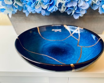 Kintsugi Large Blue Bowl, Kintsugi Pottery, Valentines Gift, Beauitfully Broken, Handcrafted, Minimalist, Anniversary Gift
