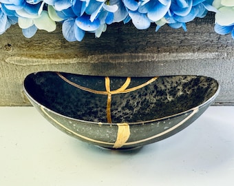 Kintsugi Bowl, Kintsugi Bronze Shallow Bowl, Anniversary, Personalized, Gift For Her, Minimalist Home Decor Wedding Gift