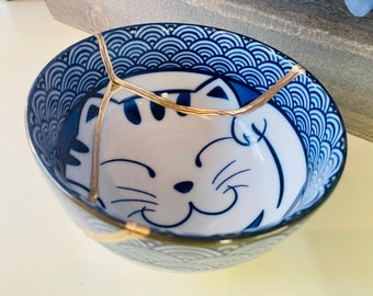 Kintsugi, Kintsugi Bowl, Kintsugi Cat Bowl, Kintsugi Pottery, Ceramics and Pottery, Home Decor, Easter Gifts, Kintsugi Blue Wave Cat Bowl