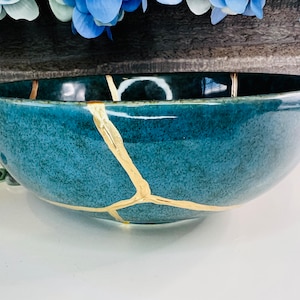 Kintsugi, Kintsugi Bowl Emerald Green Bowl, Fall Decor, Gifts For Her, Handmade Gifts, Minimalist, Kintsugi Emerald Bowl image 4