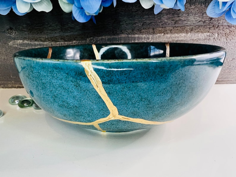 Kintsugi, Kintsugi Bowl Emerald Green Bowl, Fall Decor, Gifts For Her, Handmade Gifts, Minimalist, Kintsugi Emerald Bowl image 4