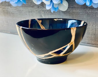Kintsugi Bowl, Kintsugi Blue Bowl, Kintsugi Pottery, Minimalist, Home Decor, Kintsugi Kit, Home Decor, Blue Stoneware Bowl Gold Inlaid