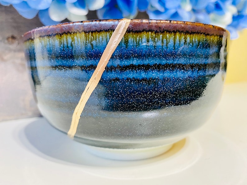 Kintsugi Bowl, Kintsugi Blue Wave Bowl, Kintsugi Gold Repair Ceramic Pottery, Minimalist Art, Home Decor, Gifts for Women, Kintsugi Art image 9