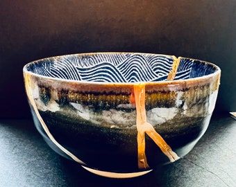 Kintsugi Bowl, Kintsugi Blue Wave Bowl, Kintsugi Bowl, Gold Repair Ceramic, Minimalist Art, Home Decor, Gifts for Women, Kintsugi