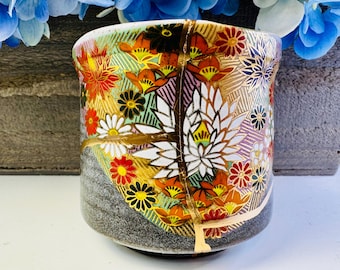 Kintsugi gouden lotusbeker, Kintsugi-kom, gepersonaliseerd cadeau voor haar, Yunomi-theekop Japanse keramiek, woondecoratie, minimalistisch, handgemaakt