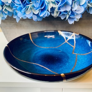 Kintsugi Bowl, Kintsugi Large Blue Bowl, Personalized Gift, Kintsugi Art, Handmade, Kintsugi Gold Repair, Minimalist, Kintsugi Kit