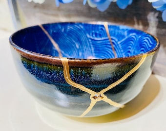 Bol Kintsugi, bol vague bleu Kintsugi, poterie en céramique Kintsugi pour réparation d'or, Art minimaliste, décoration d'intérieur, cadeaux pour femme, Art Kintsugi
