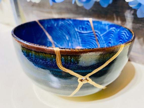 Kintsugi Bowl Kintsugi Blue Wave Bowl, Kintsugi Gold Repair Ceramic Pottery,  Minimalist Art, Home Decor, Gifts for Women, Kintsugi Art 