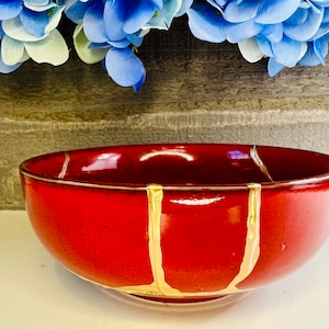 Kintsugi Red Italian Bowl, Kintsugi Pottery, Gifts for Her, Mothers Day Gifts, Home Decor, Minimalist, Kintsugi Italian Red Bowl image 3