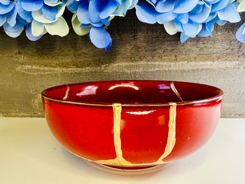 Kintsugi Red Italian Bowl, Kintsugi Pottery, Gifts for Her, Mothers Day Gifts, Home Decor, Minimalist, Kintsugi Italian Red Bowl image 3