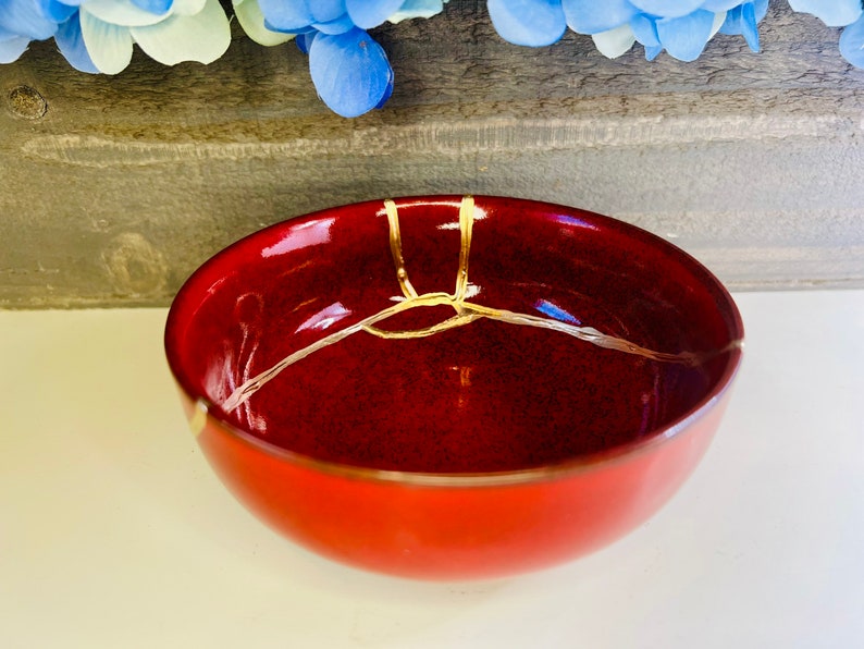 Kintsugi Red Italian Bowl, Kintsugi Pottery, Gifts for Her, Mothers Day Gifts, Home Decor, Minimalist, Kintsugi Italian Red Bowl image 9