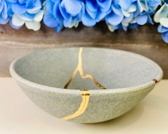 Kintsugi Bowl, Kintsugi Grey Stoneware Jewlery Dish, Kintsugi Pottery, PersonalIed Gift, Home Decor, Kintsugi Kit, Ceramic, Hardship Gift