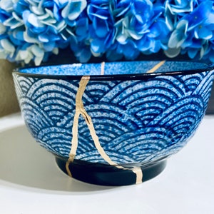 Kintsugi Pottery, Blue Ripple Fruit Bowl, Kintsugi Bowl, Handmade Gifts, Wave Ocean Bowl, Minimalist Gifts, Home Decor, Blue Fruit Bowl