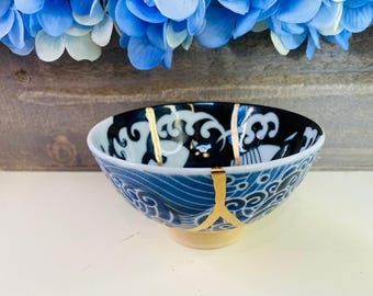 Kintsugi Bowl, Ceramic Whale Decor with Gold Repair, 4.5 x 2.5 Inch